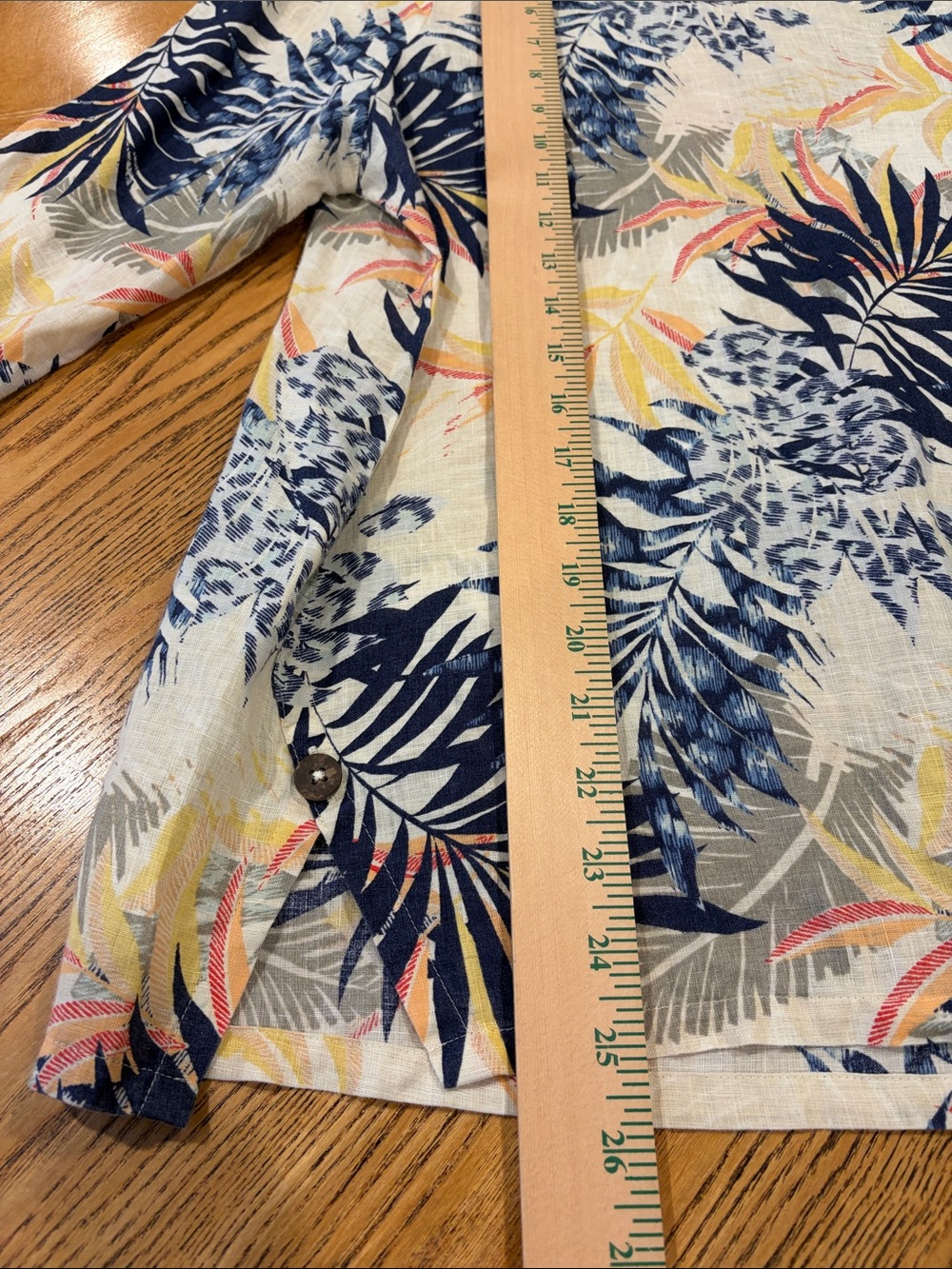 Chico's 100% Linen Tropical Palm Leopard Tunic Blouse Yellow Multi Size 2.5 (14) - Picture 9 of 11